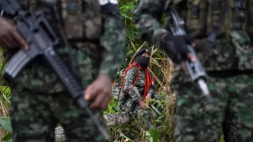 L’ELN tend la main au futur président colombien, mais se dit prêt à poursuivre la guerre