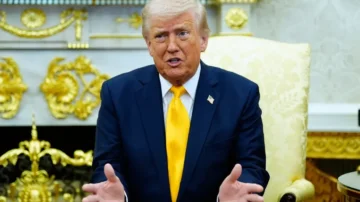 L'Élysée prépare une réception d'exception pour Donald Trump à Versailles après le G7 d'Évian