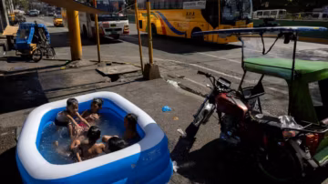L’UNICEF tire la sonnette d’alarme : presque tous les enfants de la planète sont exposés aux dangers du climat