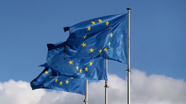 L’Union européenne durcit sa politique migratoire : le Parlement ouvre la voie aux centres de détention hors de ses frontières