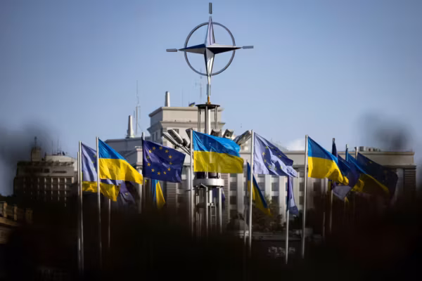 L’Ukraine franchit une étape historique vers l’Union européenne malgré la guerre