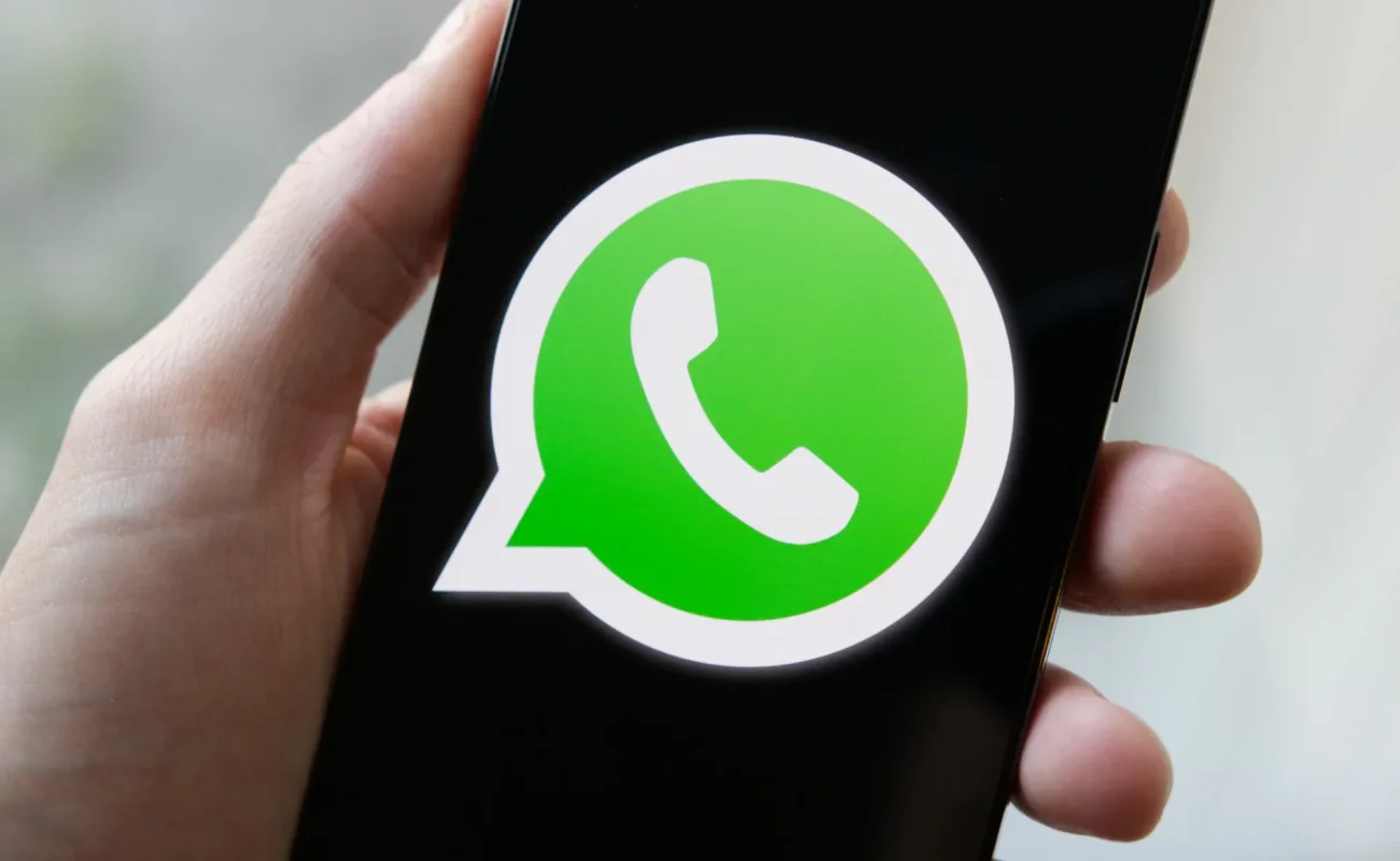 L’Union européenne contraint Meta à rouvrir WhatsApp aux assistants d’IA concurrents