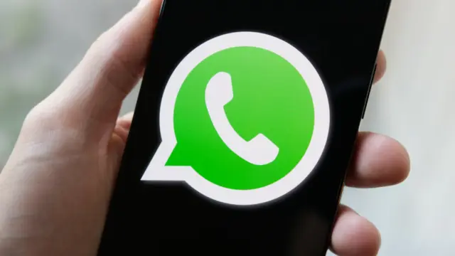 L’Union européenne contraint Meta à rouvrir WhatsApp aux assistants d’IA concurrents