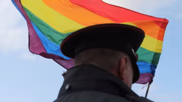 La Russie condamne le propriétaire d’une boîte de nuit LGBT et deux employés en vertu de l’interdiction du « mouvement LGBT »