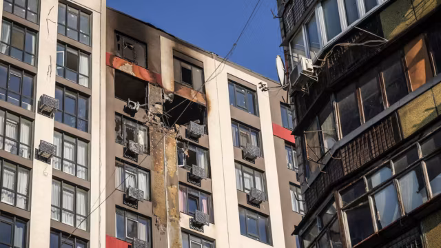 La Russie revendique une frappe massive en Ukraine et la présente comme une riposte aux « actes terroristes » de Kiev