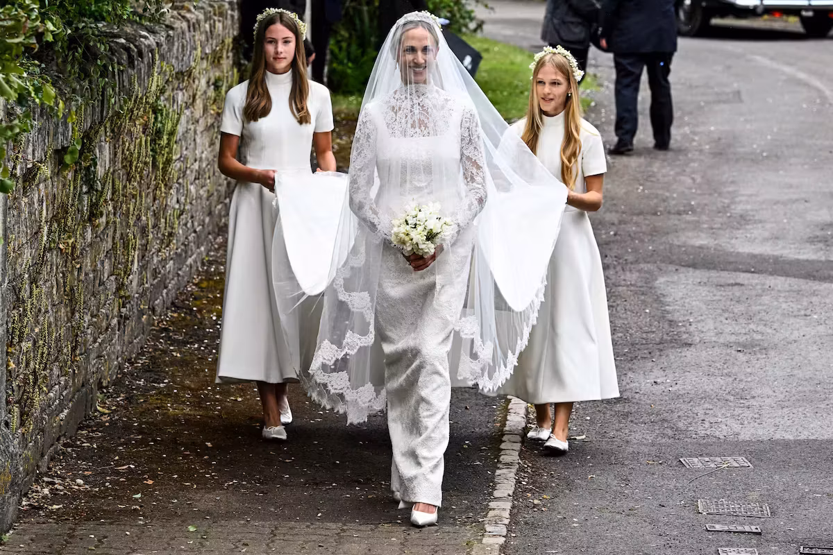 La famille royale britannique au grand complet pour le mariage du fils de la princesse Anne