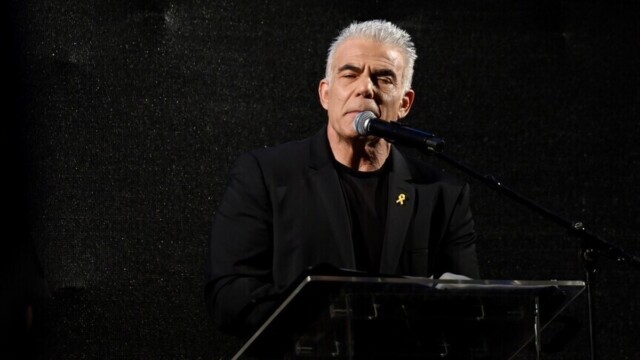 Lapid attaque Netanyahu : un accord entre Washington et Téhéran serait un « échec total » pour Israël