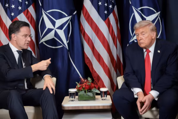 Le chef de l’OTAN rencontre Trump pour tenter d’apaiser les tensions avant le sommet de juillet
