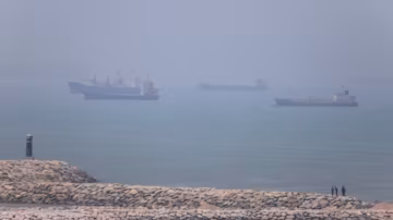 Le trafic pétrolier reprend dans le détroit d’Ormuz après l’accord américano-iranien