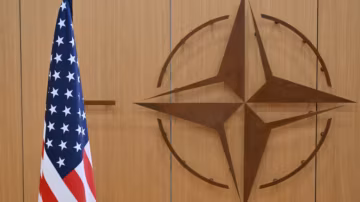 Les États-Unis envisagent une réduction majeure de leurs forces aériennes et navales déployées pour l’OTAN en Europe