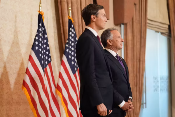 Les envoyés de Trump attendus à Doha pour des pourparlers sensibles avec l’Iran après un fragile cessez-le-feu