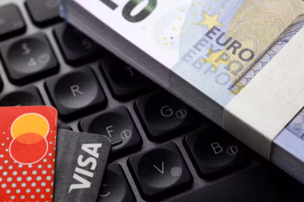 euro numérique franchit une étape décisive au Parlement européen — L’euro numérique franchit une étape décisive au Parlement européen