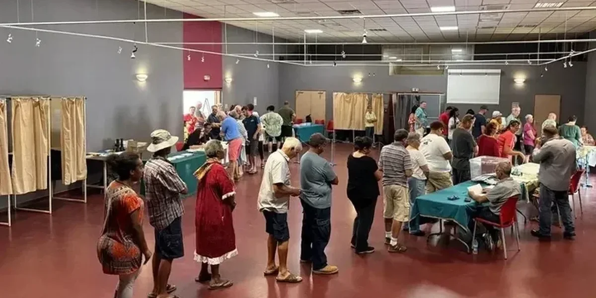 Nouvelle-Calédonie: le regroupement des bureaux de vote maintenu avant les provinciales