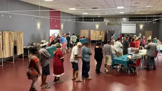 Nouvelle-Calédonie: le regroupement des bureaux de vote maintenu avant les provinciales