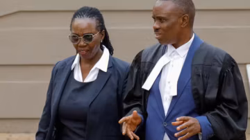 Ouganda : l’arrestation de l’avocat de Kizza Besigye ravive les tensions politiques