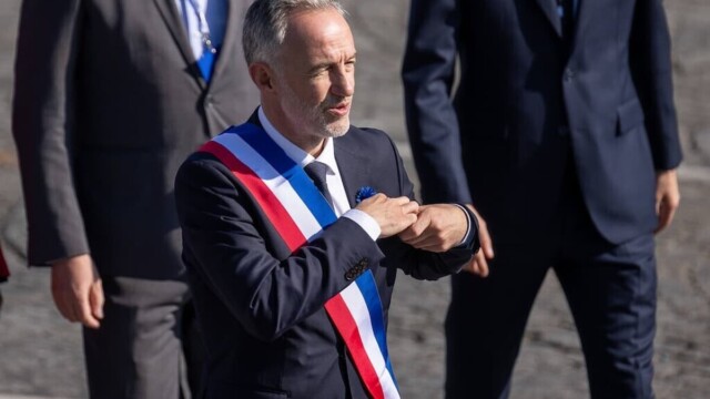 Paris accorde la citoyenneté d'honneur aux civils et journalistes palestiniens