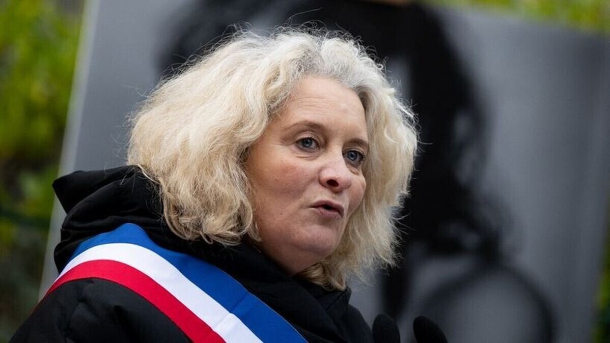 Paris va porter plainte après l’agression de la maire du 10e arrondissement lors de la Nuit Blanche