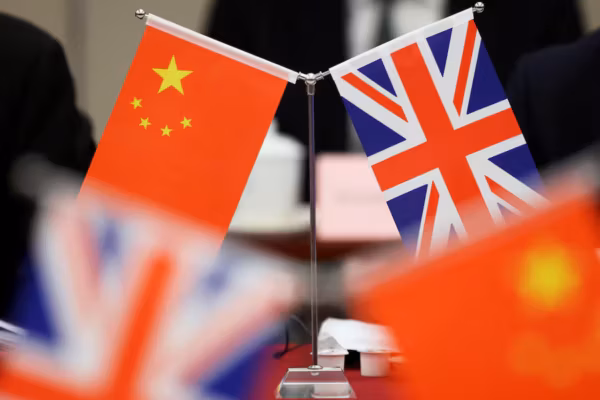 Pékin proteste contre les sanctions britanniques visant des entités chinoises liées à la Russie