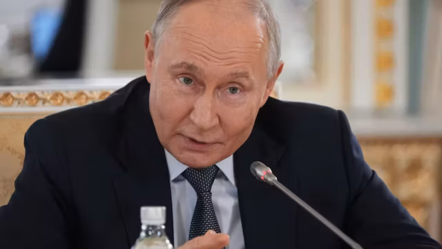 Poutine se dit prêt à conclure la paix avec Trump, mais exige de nouvelles concessions de l’Ukraine