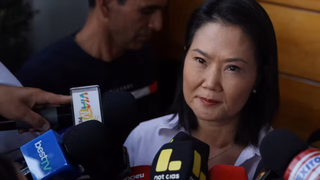Présidentielle au Pérou : Keiko Fujimori creuse légèrement l’écart dans un scrutin toujours sous tension — photo