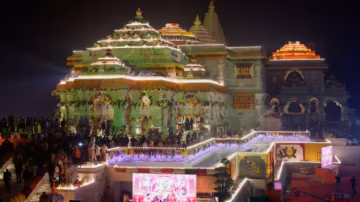 Scandale au temple de Ram : huit personnes placées en détention dans une affaire de détournement de dons en Inde