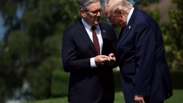 Trump affirme que Keir Starmer va démissionner et relance les spéculations sur l’avenir du Premier ministre britannique