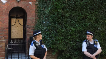Un Ukrainien reconnu coupable d’incendies criminels visant des biens liés à Keir Starmer à Londres