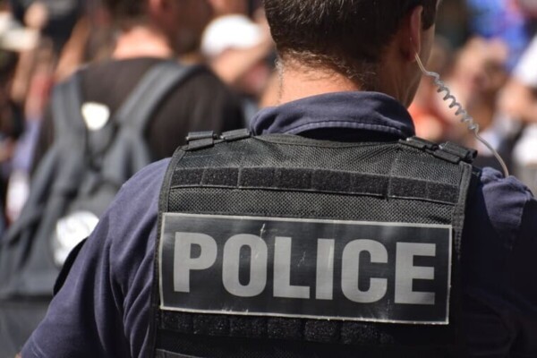 Val-d’Oise : une jeune femme mise en examen après la mort par balles d’un homme de 21 ans