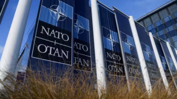 Washington pousse ses alliés à renforcer l’OTAN alors que les États-Unis réduisent leur présence militaire en Europe