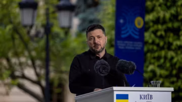 Zelensky ordonne des frappes préventives contre les infrastructures militaires russes