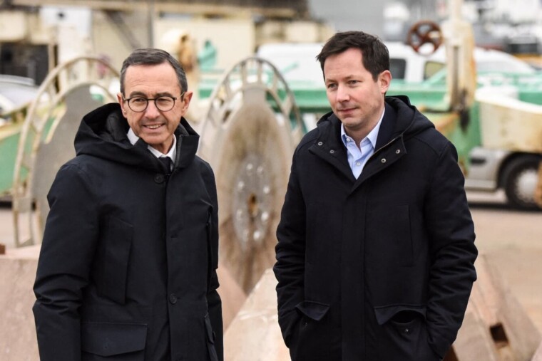 Bruno Retailleau et François-Xavier Bellamy réclament l'application immédiate du règlement retour
