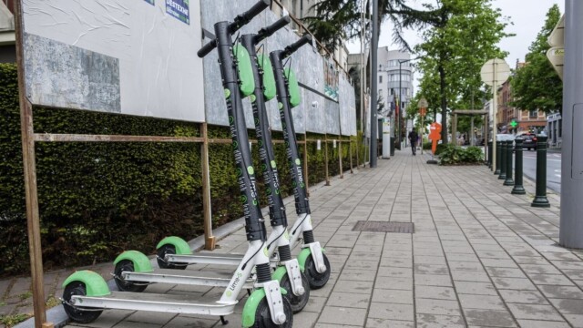 Bruxelles bannit les trottinettes en libre-service dès 2027
