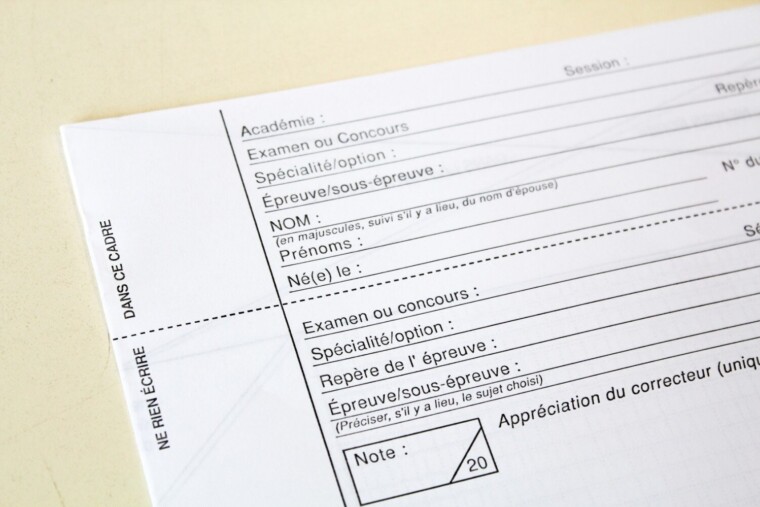 Des outils d'intelligence artificielle testés pour corriger le baccalauréat