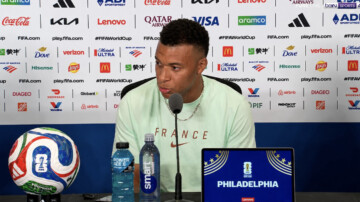 — Mbappé avant France-Irak: «Un doublé au premier match n’est pas suffisant pour montrer tout mon talent.»