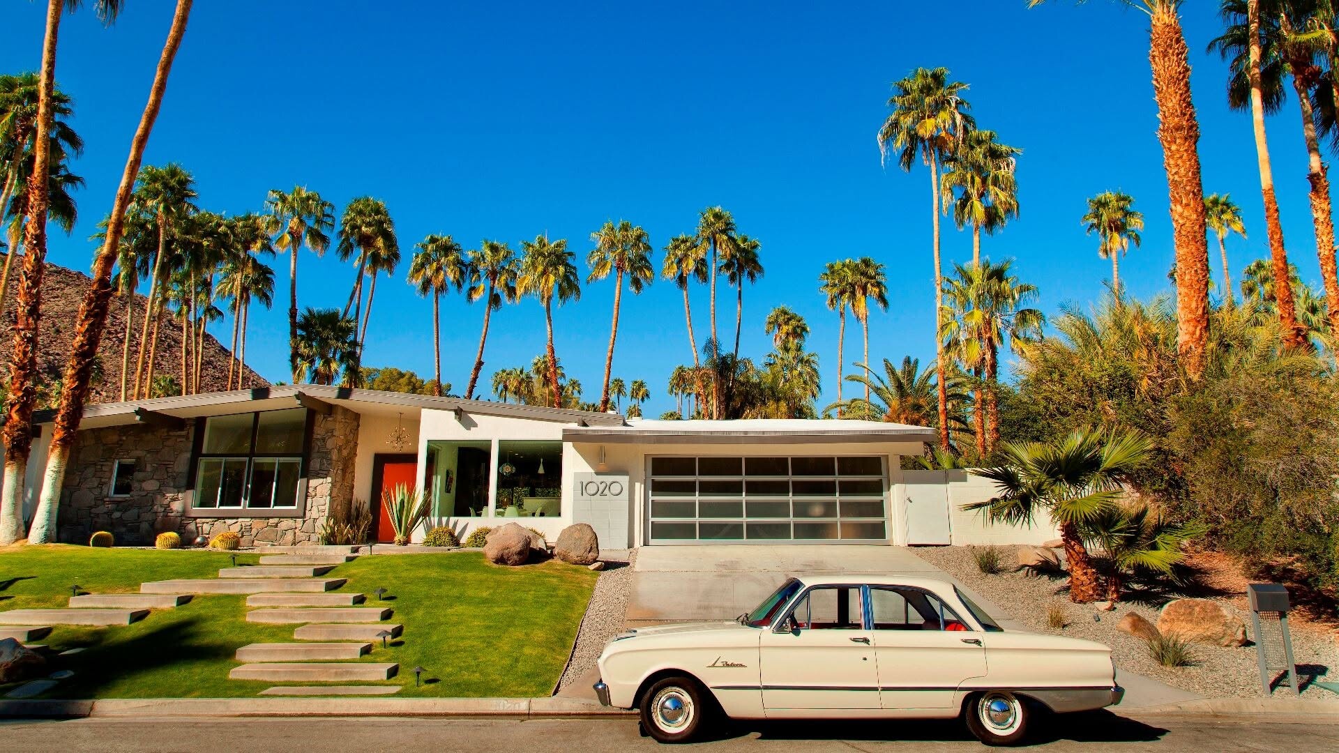 REPORT - Discovering Palm Springs, an iconic destination in the Californian desert, following in the footsteps of Marilyn Monroe