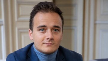 Génération Z : Pierre Valentin décrypte le mal-être d'une jeunesse isolée