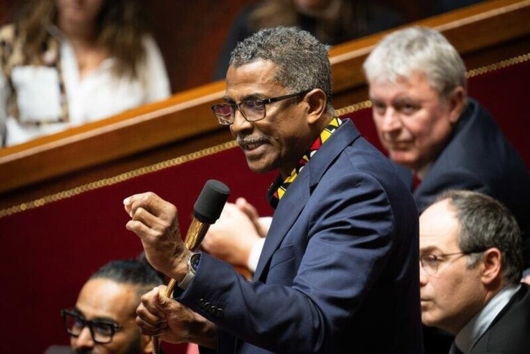 Hydrocarbures en Guyane : les députés locaux rompent avec la gauche française