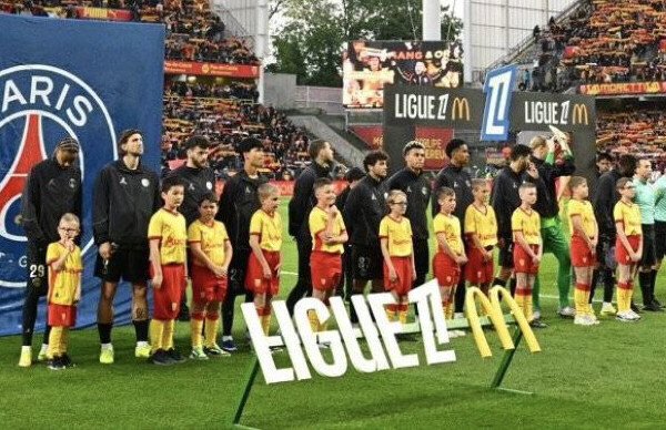 — La LFP choisit Bollaert à pile ou face pour le Trophée des champions Lens-PSG