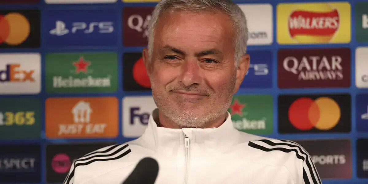 — Mourinho quitte Benfica et revient au Real Madrid 13 ans après son départ