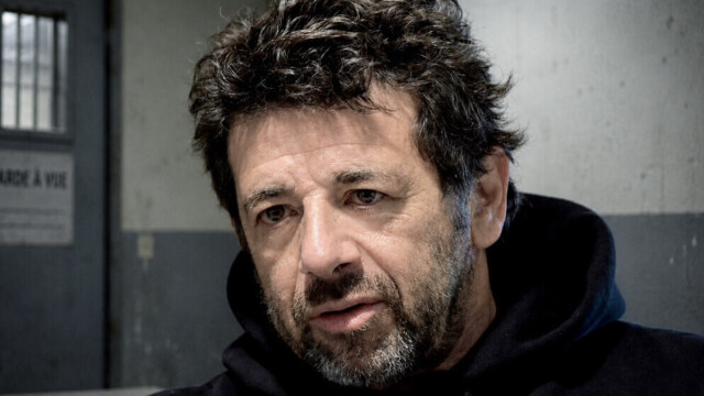 Alors qu’il risque la prison, Patrick Bruel nie toute infraction pénale et ne va «pas bien du tout»