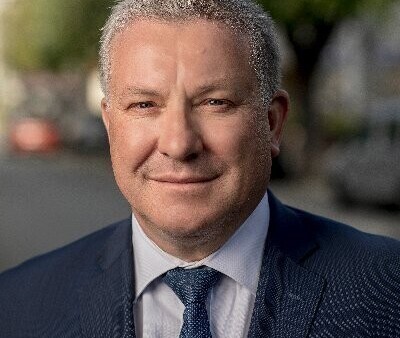 L'ancien maire du Kremlin-Bicêtre jugé pour corruption et paris hippiques