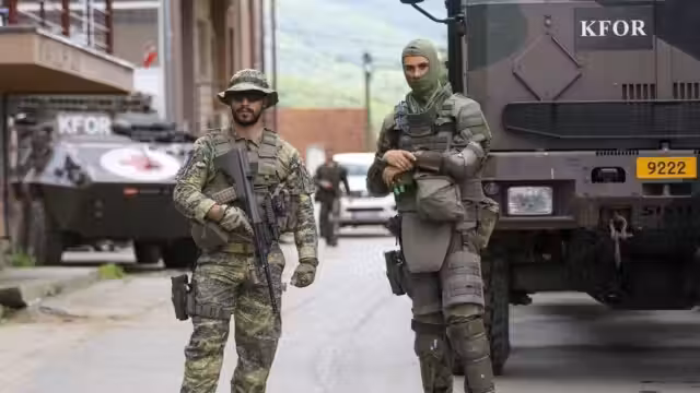 L'Otan réduit ses effectifs militaires au Kosovo L'Otan réduit ses effectifs militaires au Kosovo