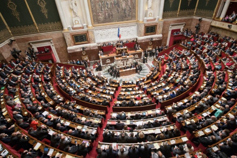 Le Conseil d'analyse économique réclame une réforme urgente des institutions