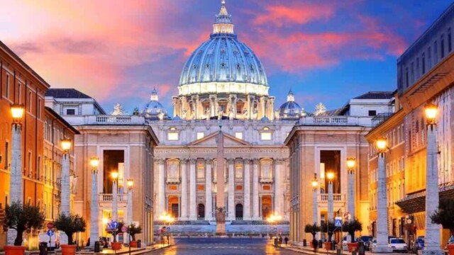 Le Vatican adopte de nouveaux statuts pour mieux protéger les mineurs Le Vatican adopte de nouveaux statuts pour mieux protéger les mineurs