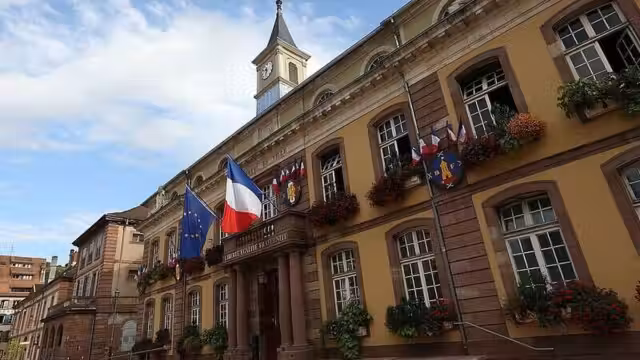 Les communes terminent 2025 avec des investissements records mais une dette alourdie