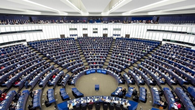 Les eurodéputées en congé maternité votent désormais par procuration
