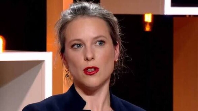 Lucie Castets défend Master Poulet en comparant les fast-foods aux boutiques de luthiers