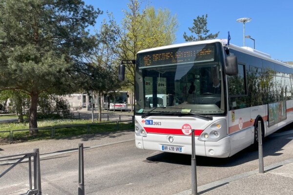 ENTREVUE — photo