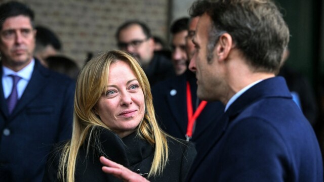 Macron reçoit Meloni à Antibes le 25 juin pour un premier sommet bilatéral Macron reçoit Meloni à Antibes le 25 juin pour un premier sommet bilatéral