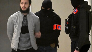Salah Abdeslam : les restrictions de parloir maintenues après des menaces